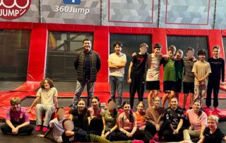 6.Klassen in Trampolinhalle